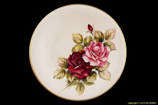 MIER. 1 SZTUKA TALERZ DESEROWY 18 CM RÓŻE