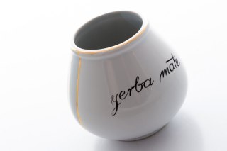 MIER. KUBEK ŚREDNI DO YERBA MATE BIAŁO-POPIELATY