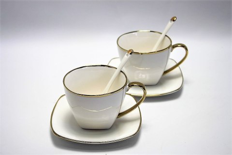 PiP W23GD60-06341 KPL 2 FILIŻANEK ZE SPOD. GOLD