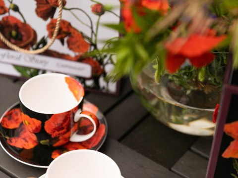 CARM. 840-7103 KPL 2 FILIŻANEK FLORAL STORY MAKI